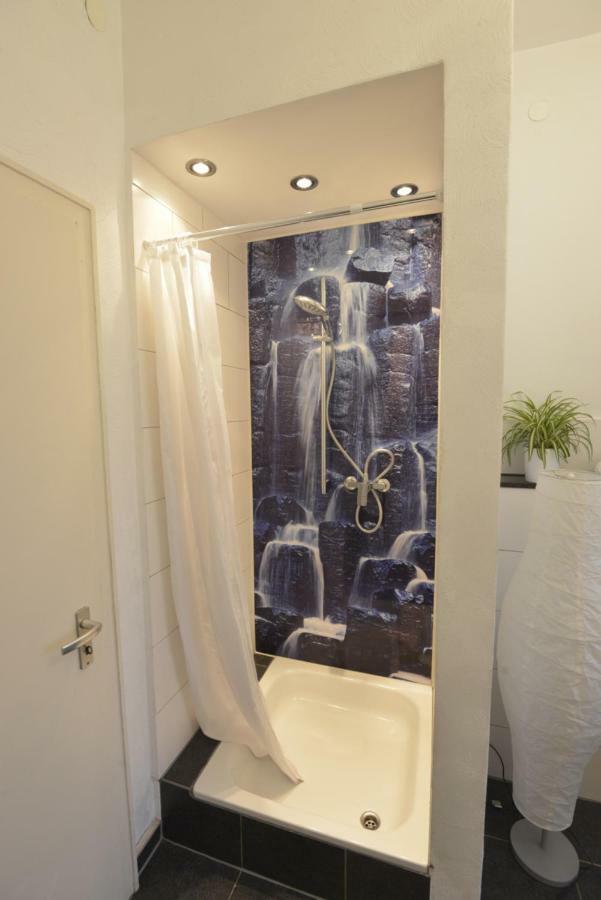 Kaiserliche Hofpost, Mit Whirlpool Und 2 Terrassen ชไลเดิน ภายนอก รูปภาพ