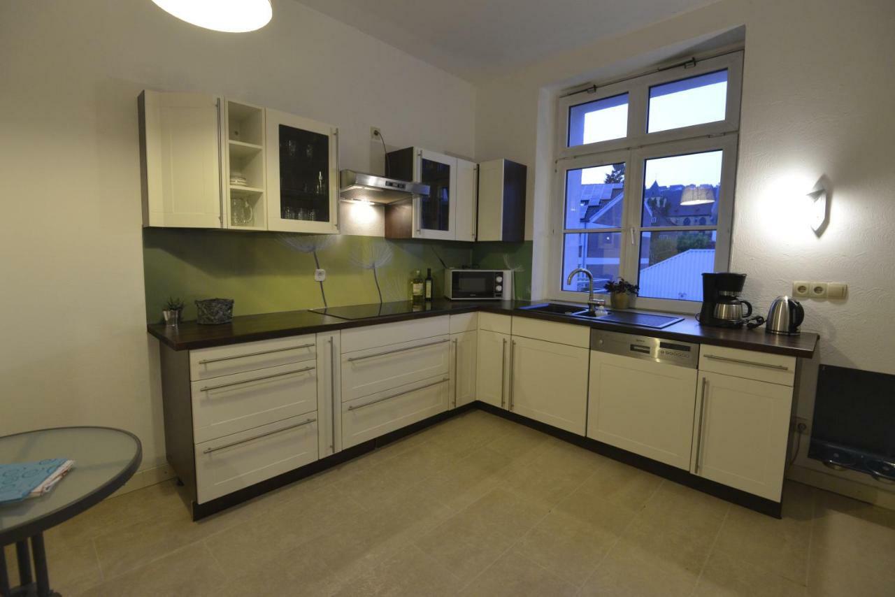 Kaiserliche Hofpost, Mit Whirlpool Und 2 Terrassen ชไลเดิน ภายนอก รูปภาพ